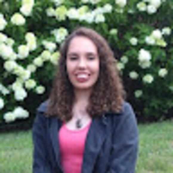 Meet your Posher, Abigail - Picture 1 of 1